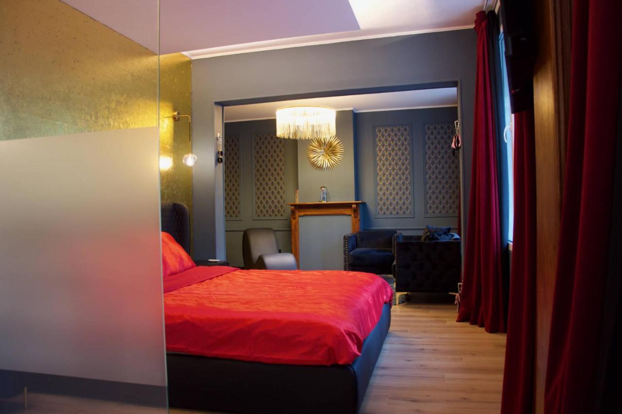 Romantic Suite Boudoir-Bleu 德帕内 外观 照片